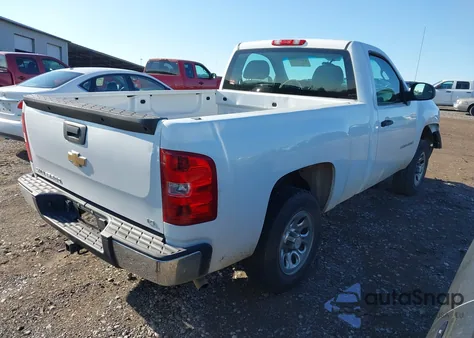 2007 Chevrolet Silverado 1500 Work Truck from USA, damaged, VIN 1GCEC14X97Z641289